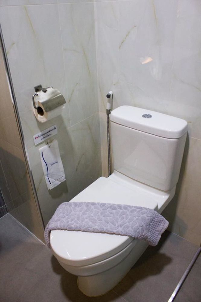 Trimm Hotel Chanthaburi Ngoại thất bức ảnh