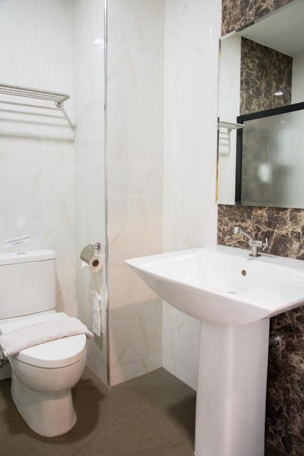 Trimm Hotel Chanthaburi Ngoại thất bức ảnh